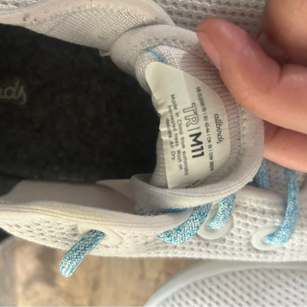 Allbirds White Sneakers with Light Blue Accents - Picture 9 of 9